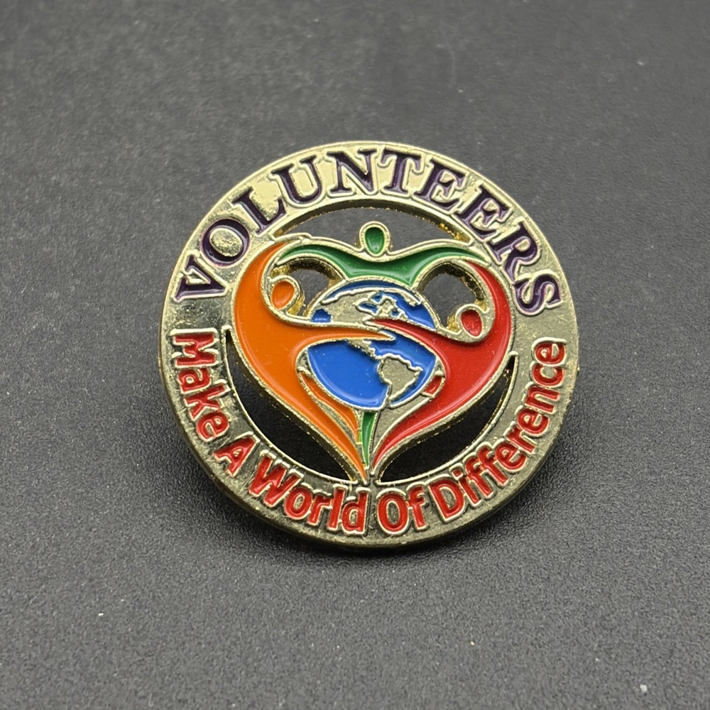 Volunteers Make A World Of Difference Lapel Hat Pin
